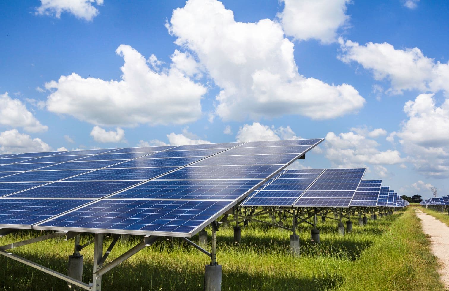 Solar installation team